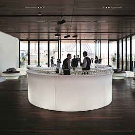 BREAK BAR
